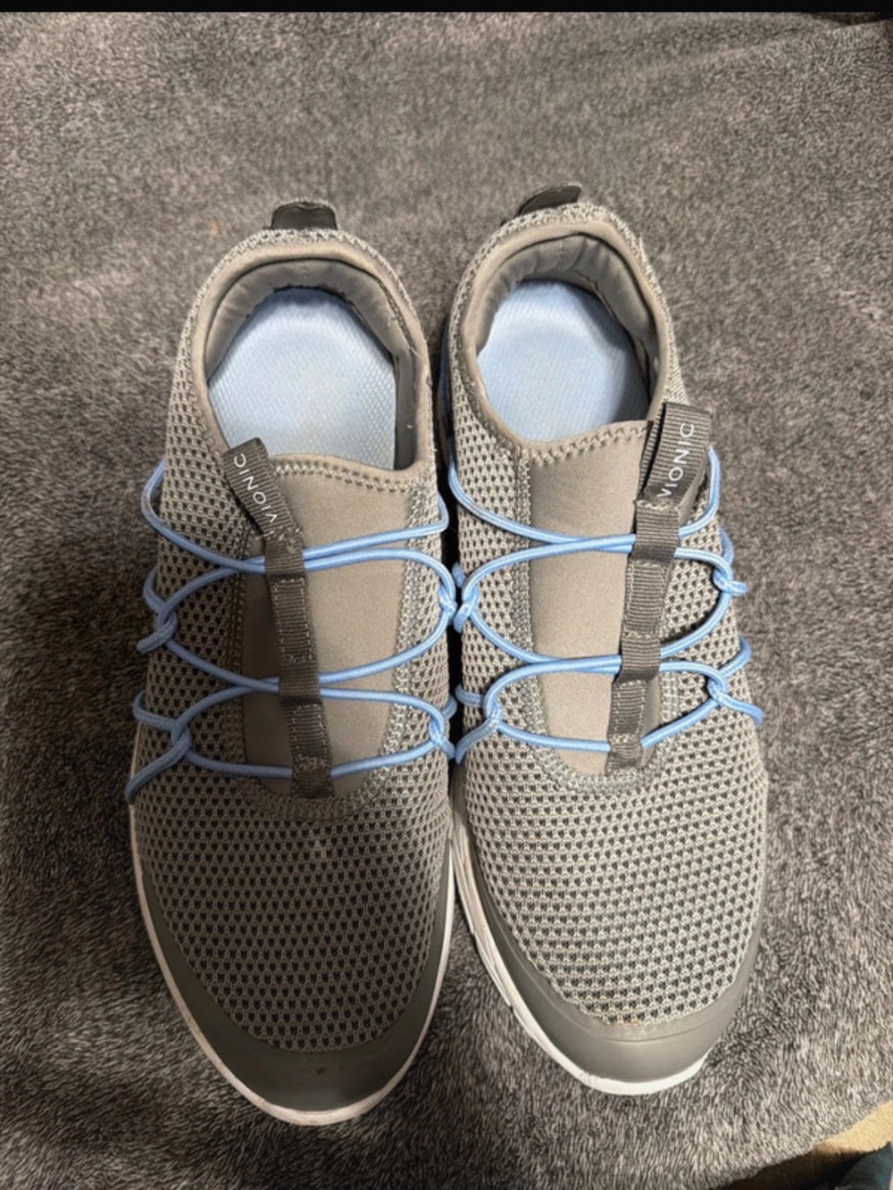 Vionic Women's Gray Mesh Athletic Sneakers with Light Blue Laces